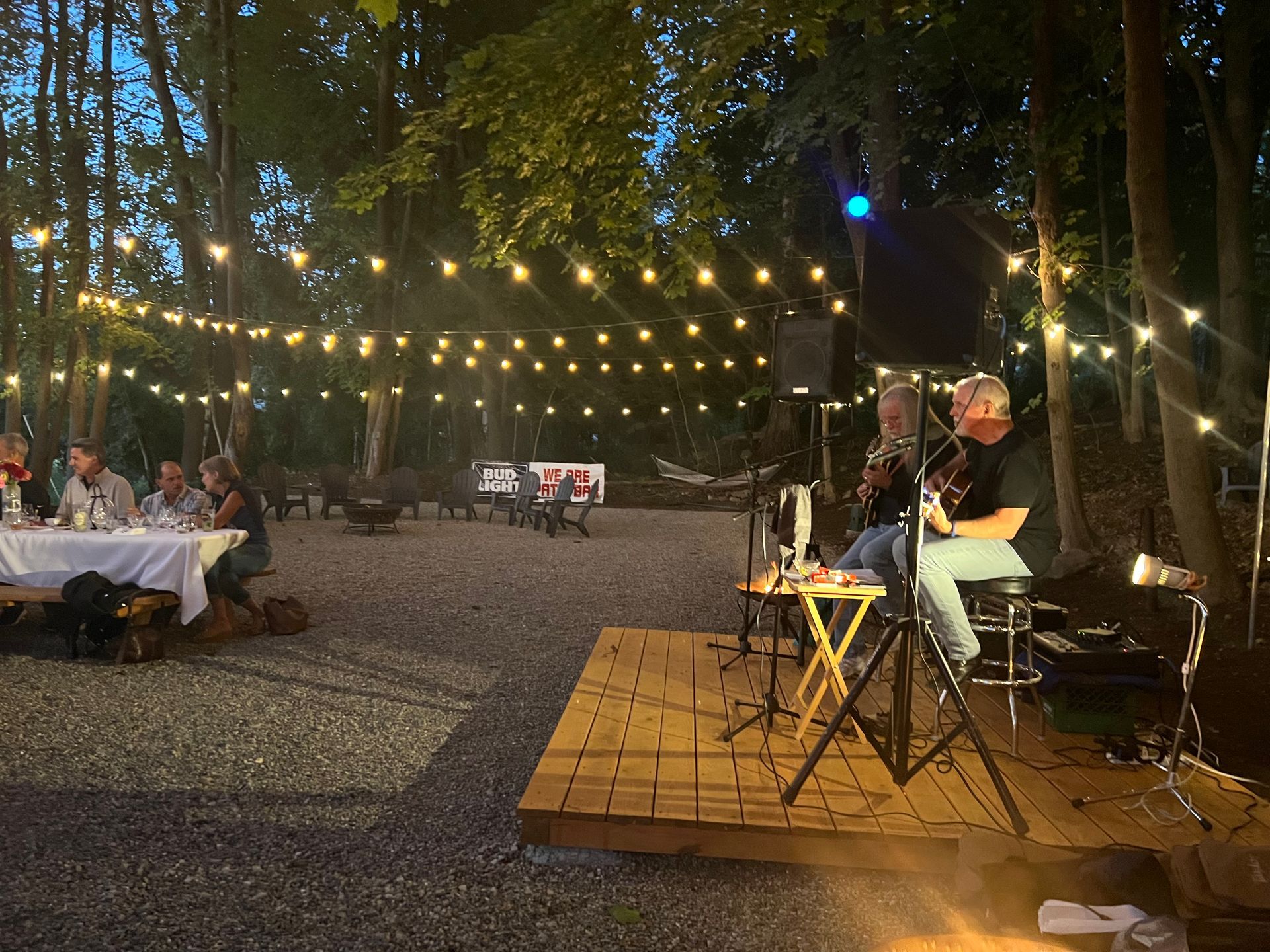 Live Musicians at Pat’s Bar & Grill – Enjoy Local Talent & Great Music in Lake Hopatcong