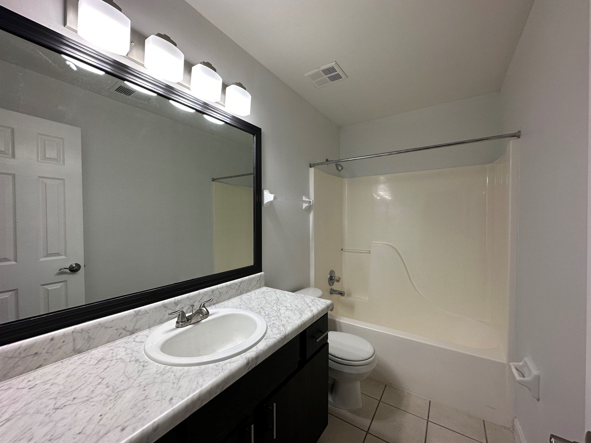 Renovated Apartments for Rent Near Memphis, TN / Horn Lake, MS