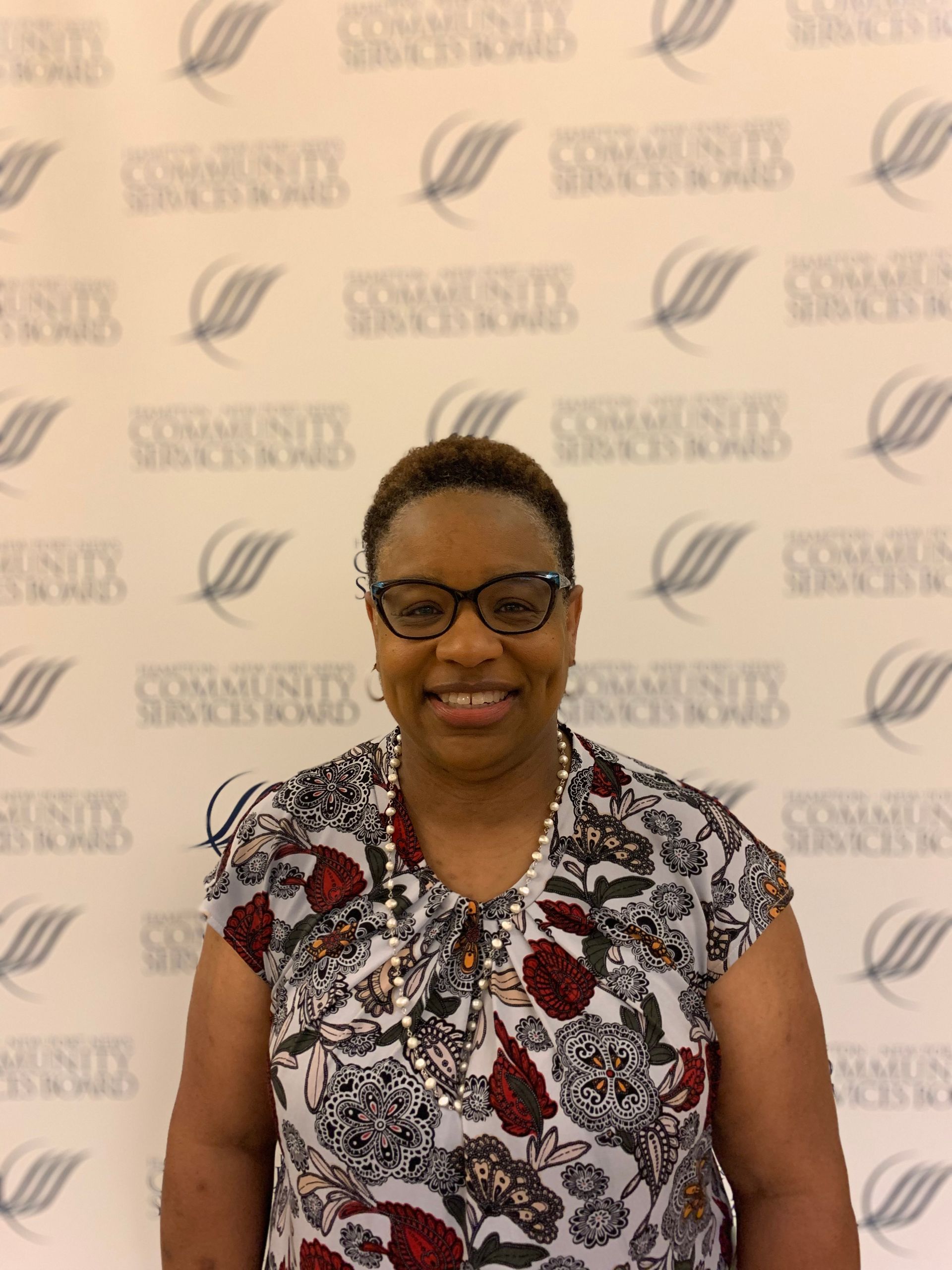 Rhonda Perry, Controller