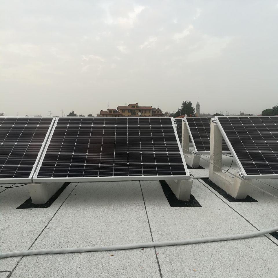 assistenza su pannelli solari