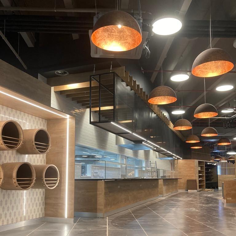 Impianti elettrici ristorante Self in Centro commerciale Iperal Fuentes in Piantedo (SO)