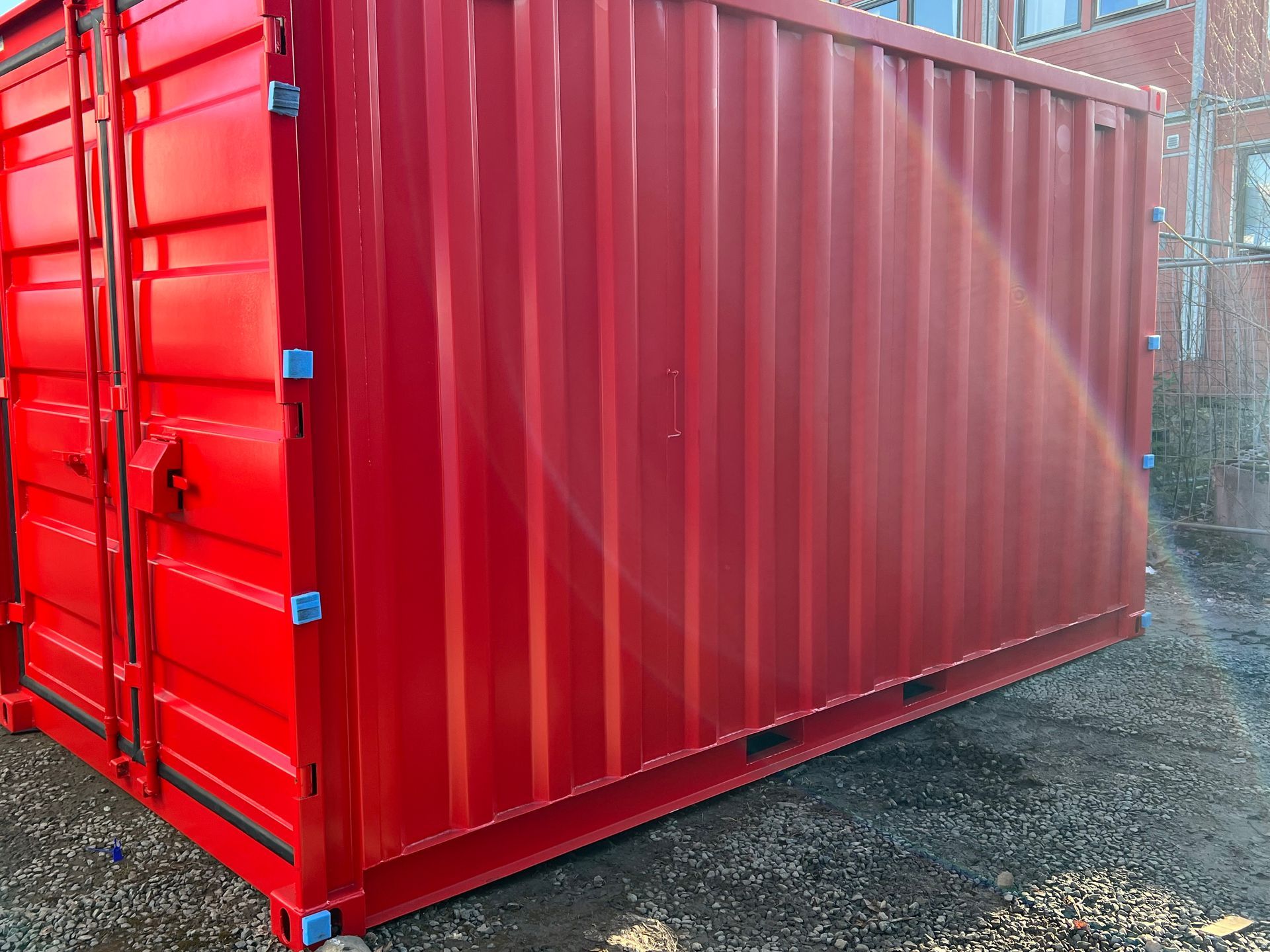 Lager container