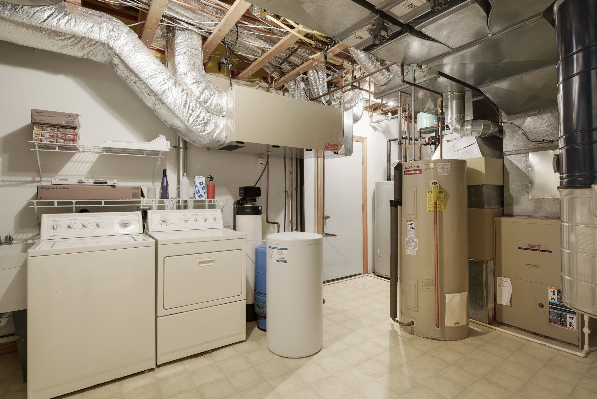Mechanical Room / Washer / Dryer