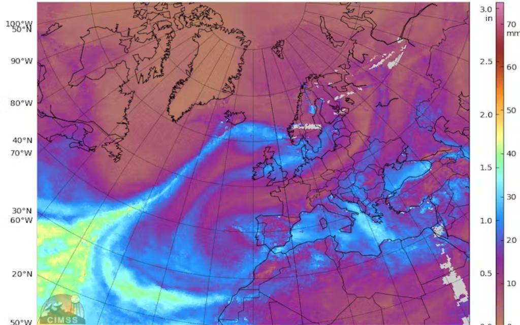 Niveles de vapor de agua en la atmósfera en Europa, el océano Atlántico y el norte de África
