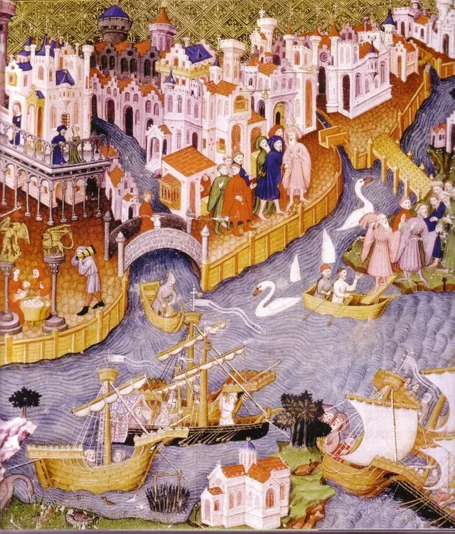 Scène de ville médiévale avec des bateaux, des gens en vêtements colorés et des cygnes sur une rivière.