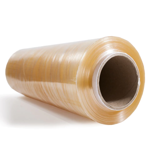 Rollo de film estirable de plástico transparente.