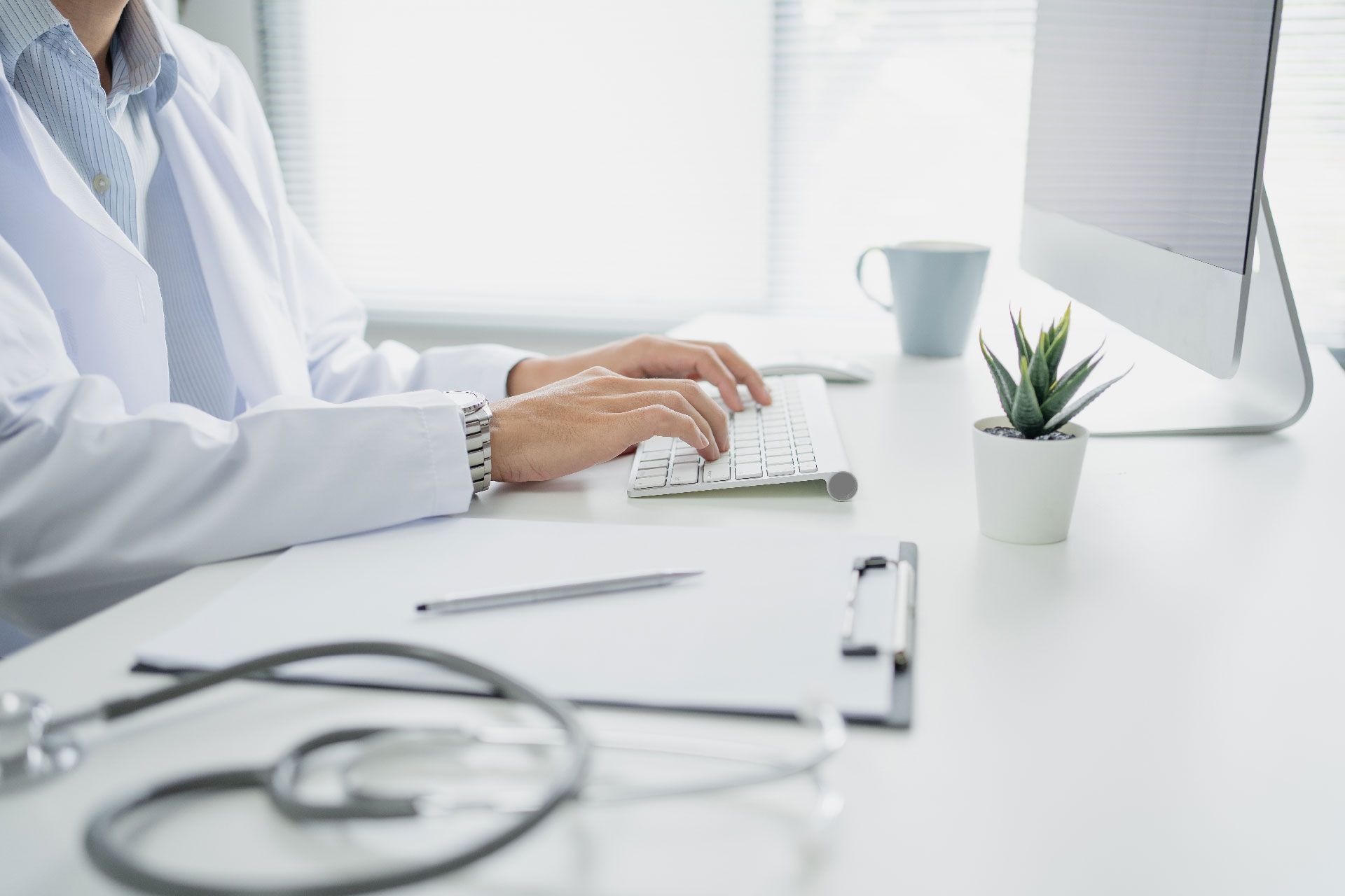 Centro de Estudios Cardiológicos de Medicina Interna Ltda