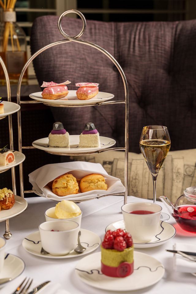 NEW SPRING AFTERNOON TEA AT GREAT SCOTLAND YARD HOTEL, IN