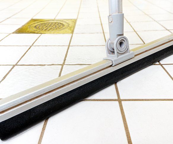 Floor Squeegee | Tulsa, OK | Bewley Sweeper and Janitorial Supply