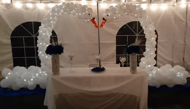 Elegant Wedding Decor