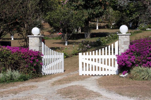 Fence Company Sarasota FL