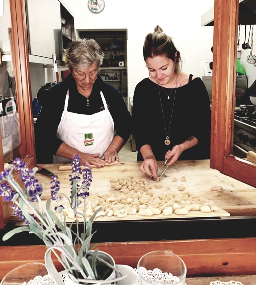 lavorazione dei tordelli a mano