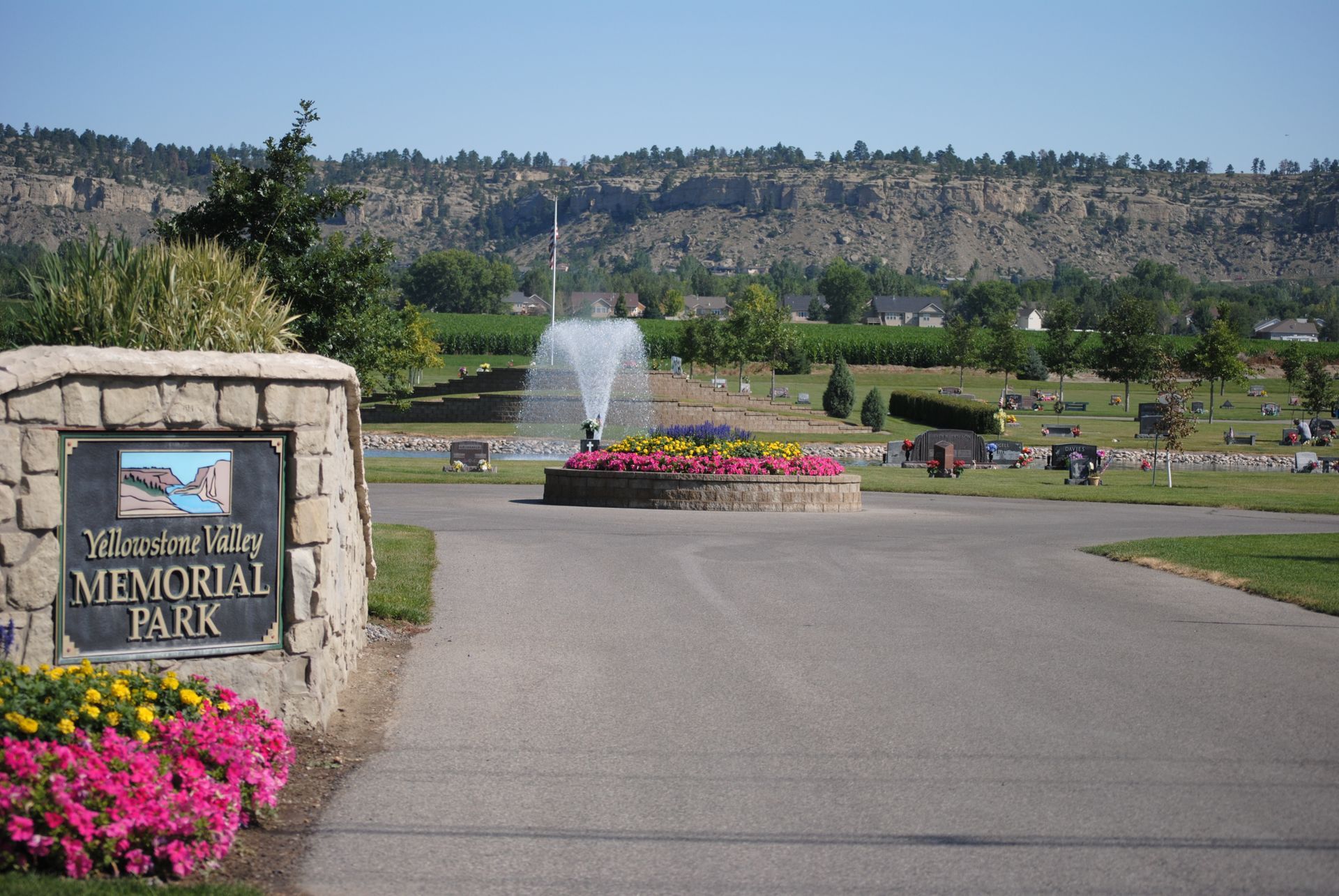 Image of fountain at entrance of Yellowstone Valley Memorial Park near Red Lodge MT