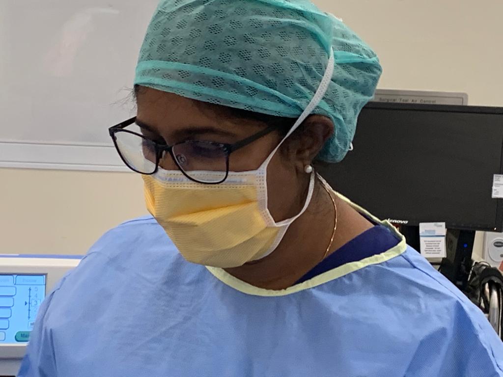 Dr Bindu doing surgery
