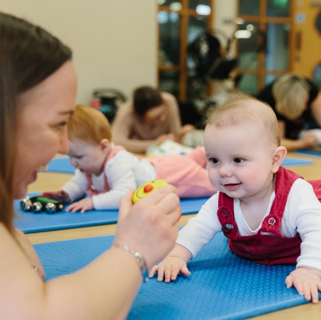 Baby College Awardwinning all round sensory and development classes for parents and 03+