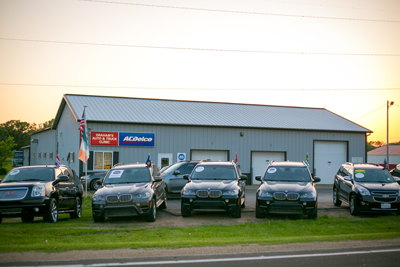 Five Cars lined up outside the shop | Grahams Auto & Truck Clinic
