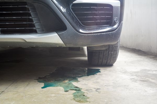 Car leaking | Grahams Auto & Truck Clinic