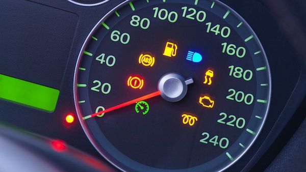 Warning Lights on Car Dashboard | Grahams Auto & Truck Clinic