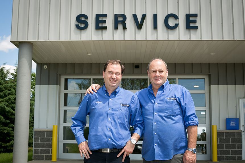 service man | Grahams Auto & Truck Clinic