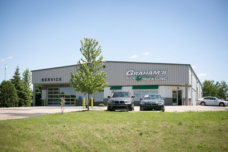 service station | Grahams Auto & Truck Clinic