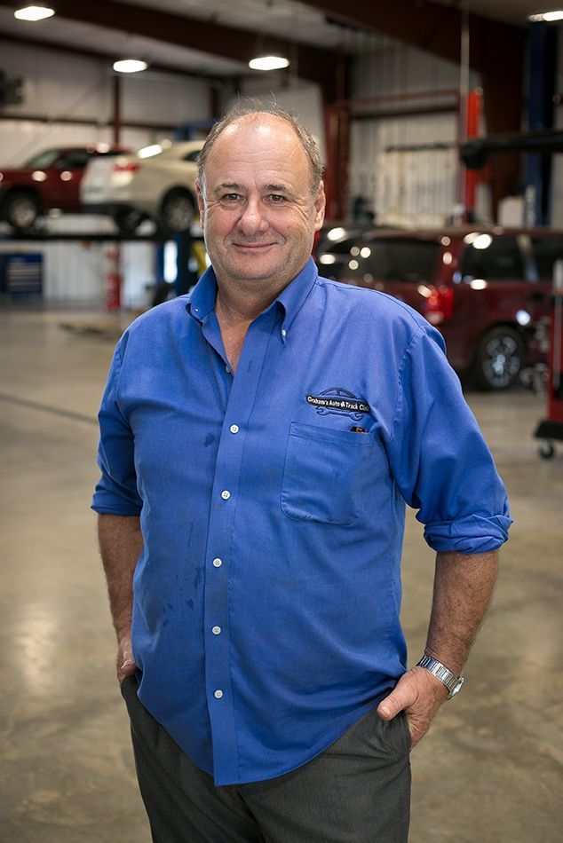 mechanic | Grahams Auto & Truck Clinic