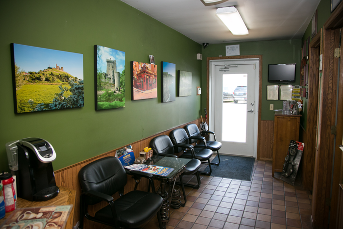 Waiting Area | Grahams Auto & Truck Clinic