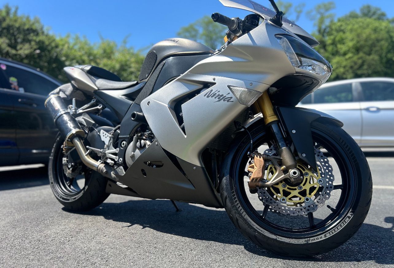 Kawasaki Ninja ZX-10R in Washington D.C after being detailed