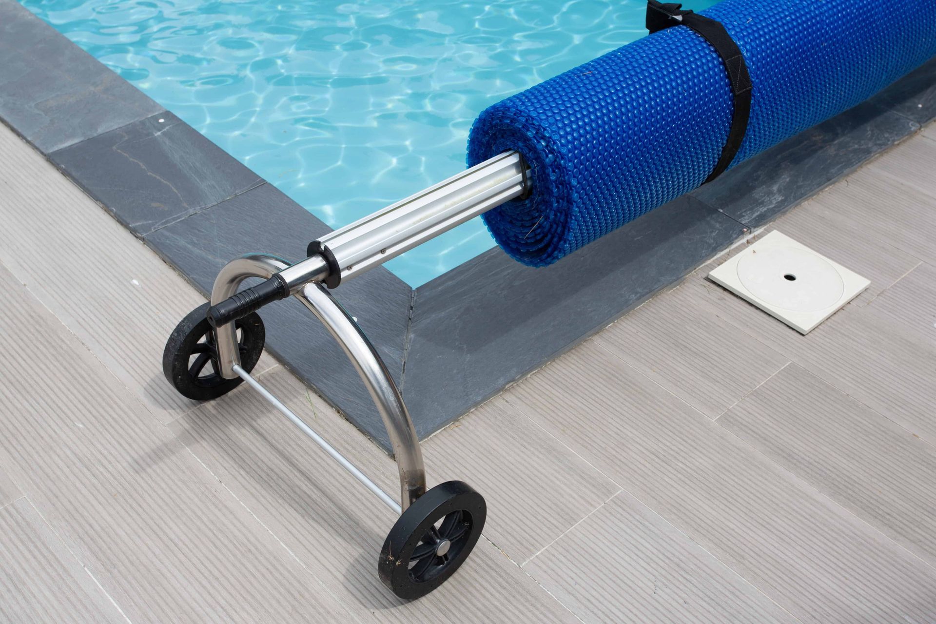 Pool Cover on Wheels