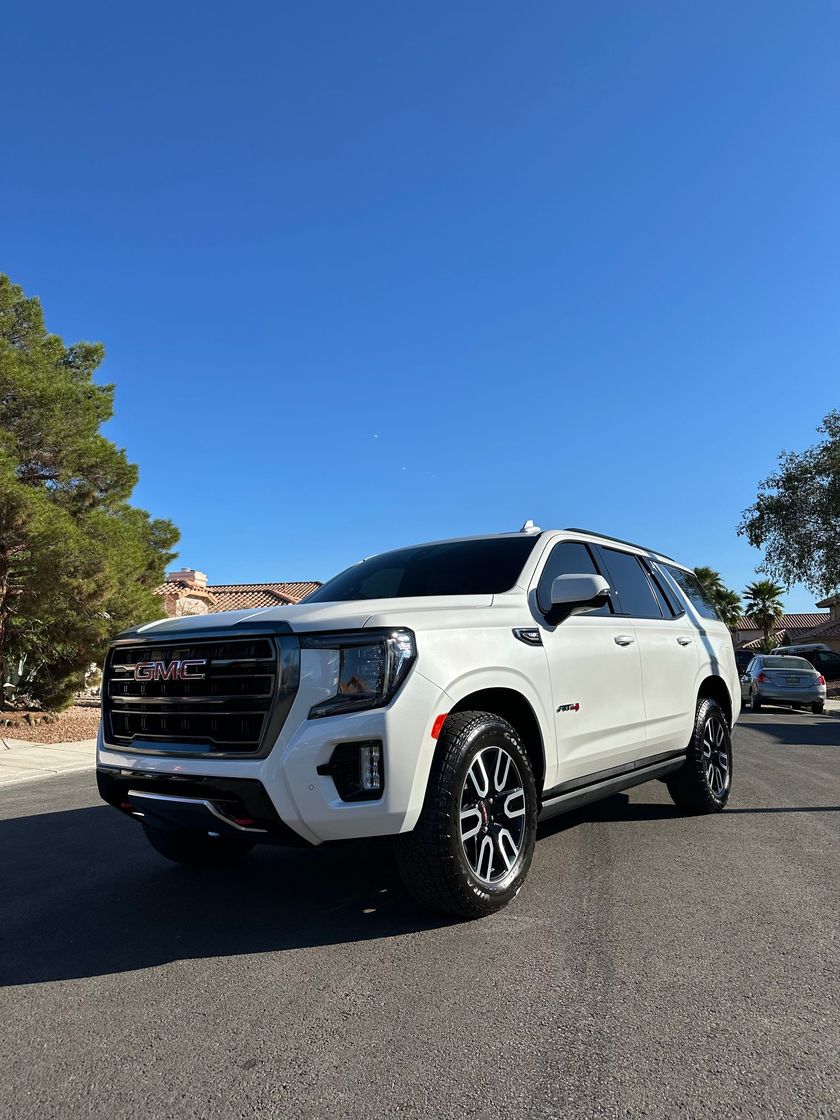 2024 GMC Yukon AT4