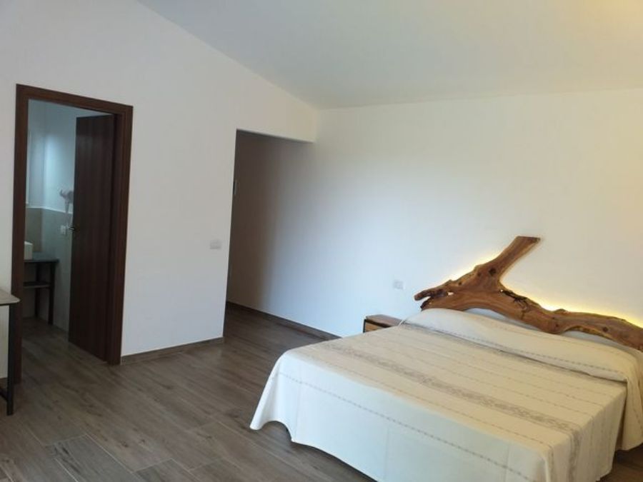 restaurant with rooms