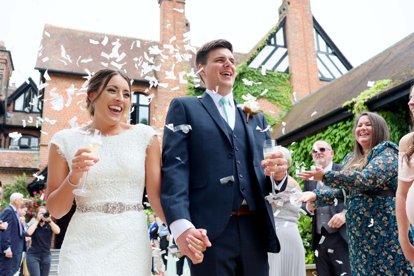 A Southampton bride and groom are posing for a wedding photo