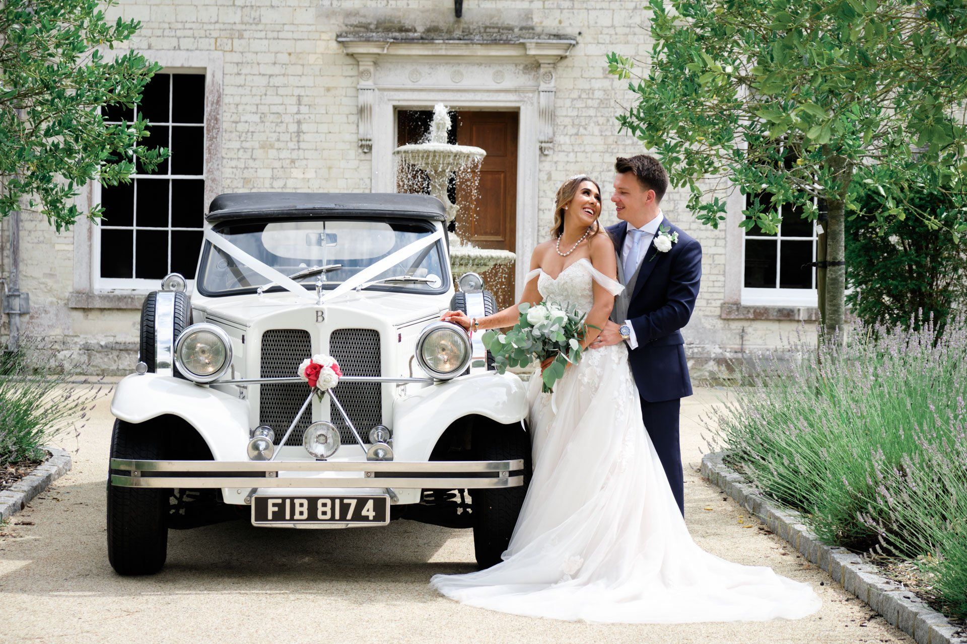 wedding photography at Foyle Park in Hampshire