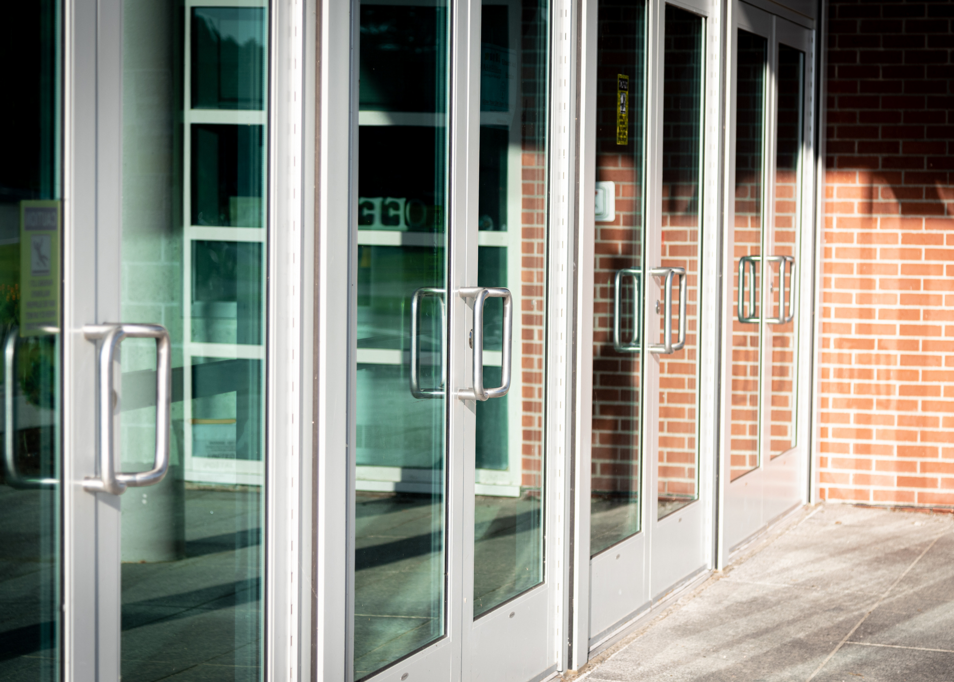 commercial entry door closers
