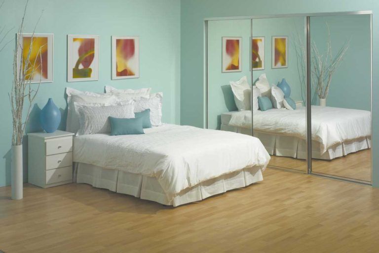 Teal Room Wardrobe — Glass & Aluminium Windows & Doors In Yeppoon, QLD