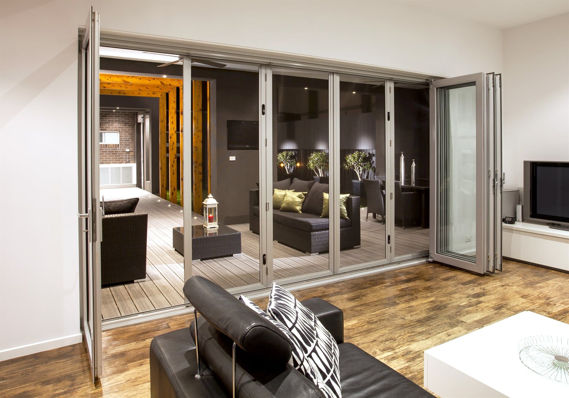 Living Area — Glass & Aluminium Windows & Doors In Yeppoon, QLD