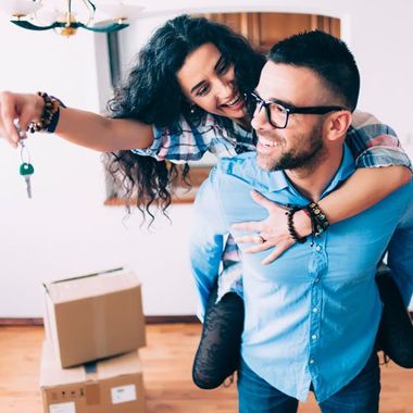 couple moving into new house