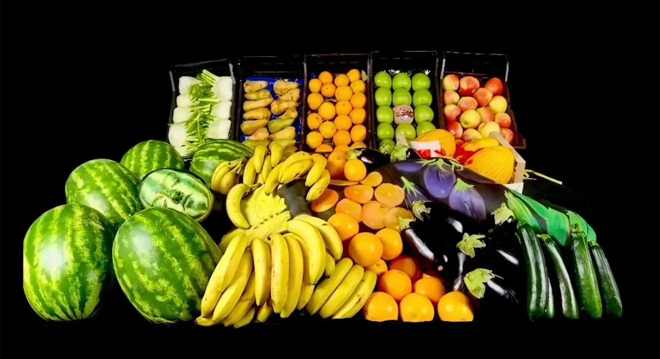 bodypainting camouflage food
