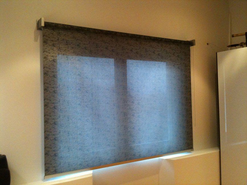 tenda a rullo in nylon decorata