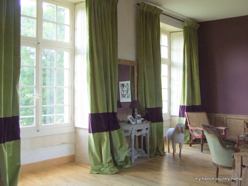 tenda da interni in raso oscurante