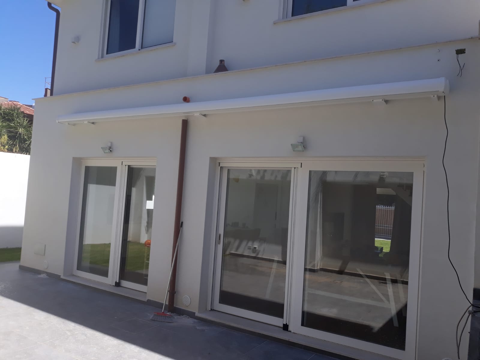 tenda automatica per casa privata