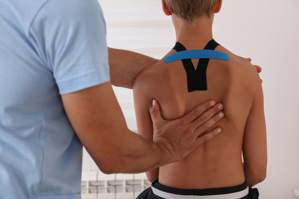 Chiropractor fixing a persons back in Mackay