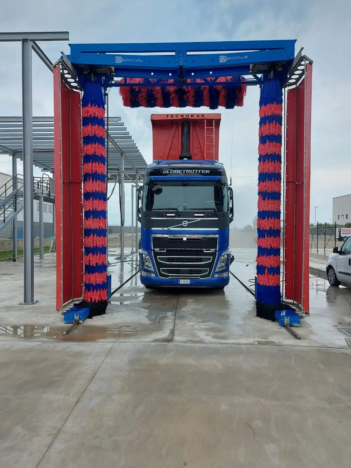 lavaggio e disinfezione camion