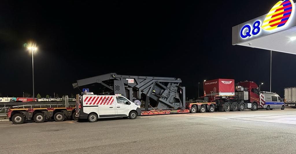camion su strada