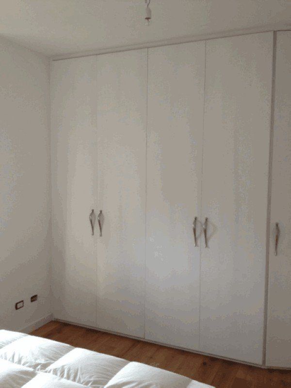 armadiatura per la camera da letto