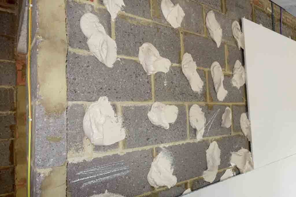 dot and dab plasterboard