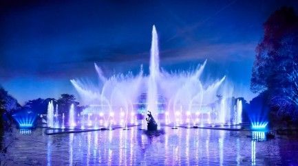 Book your transport to Kew Gardens with Brookline Book your transport to Kew Gardens with Brookline