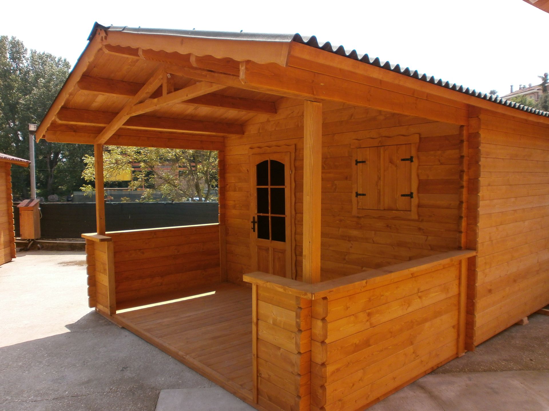 casetta in legno giardino