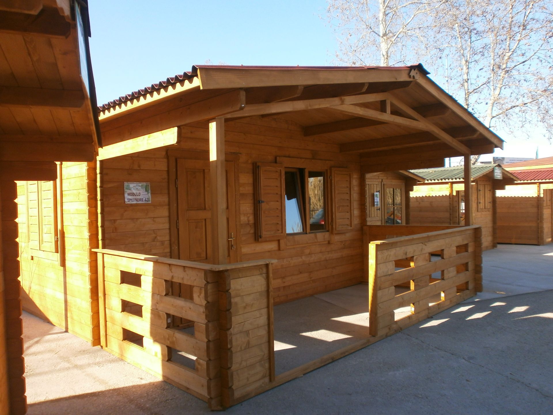 casetta in legno giardino