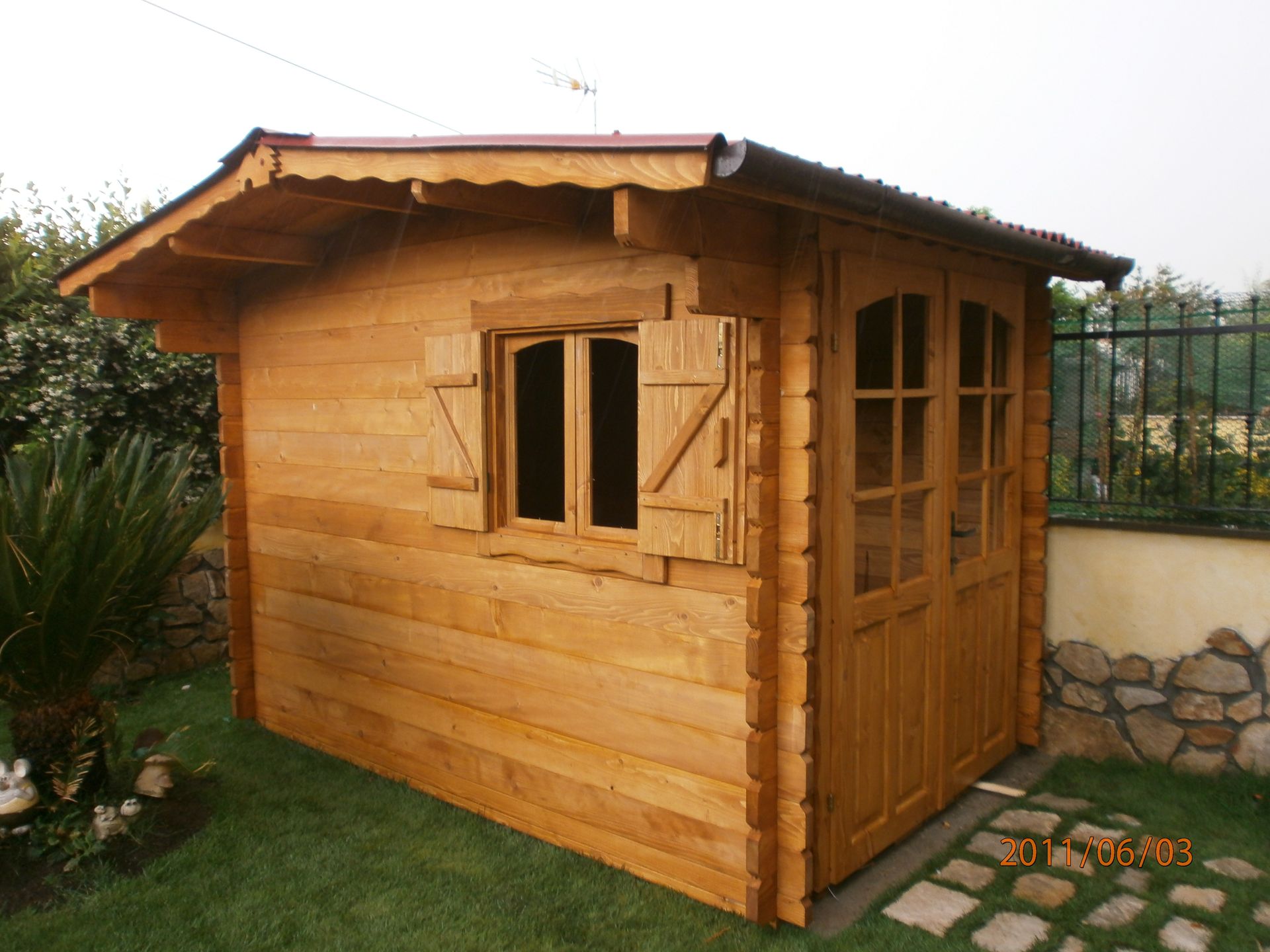 casetta in legno giardino