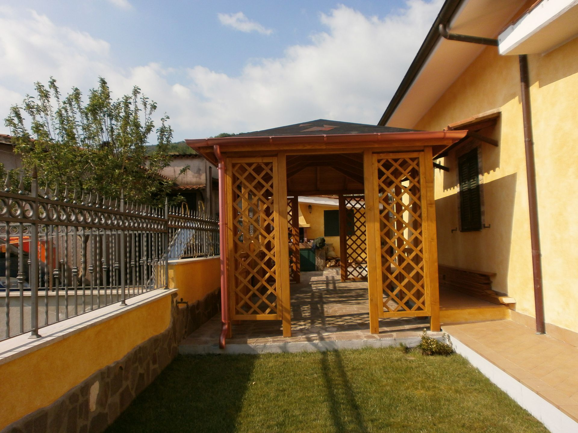 gazebo in legno